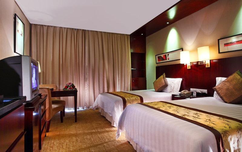 Howard Johnson Plaza Lingang Shanghai Nanhui Eksteriør bilde